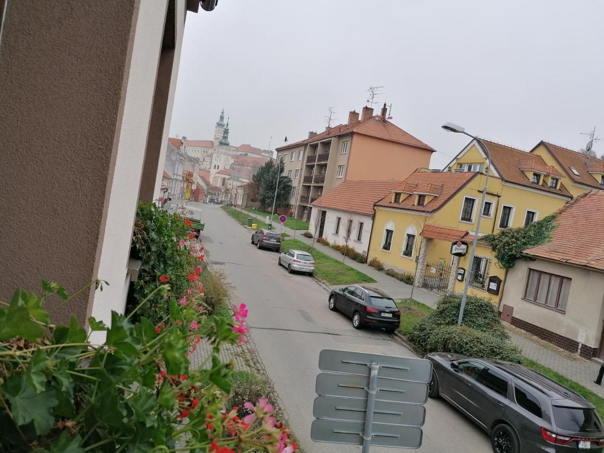 Ubytovani Na Spaciru Mikulov Eksteriør billede